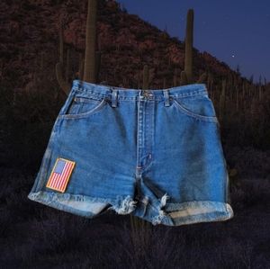 Vintage 70s Sedgefield cut-off jean shorts